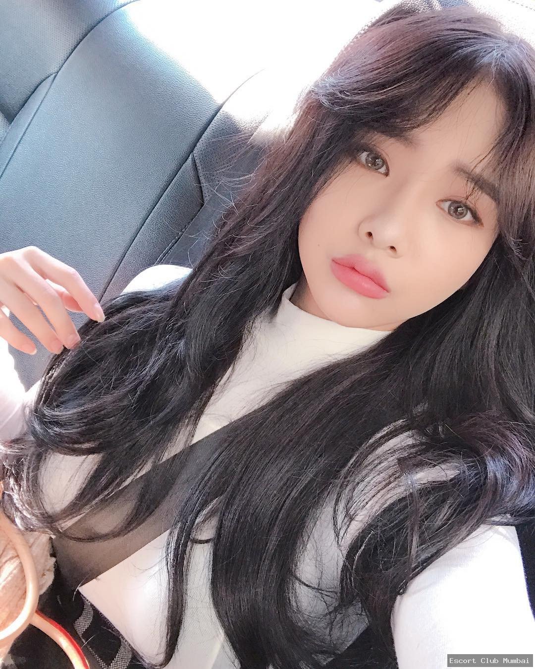 Pooja Singh - Premium Escort in Colaba