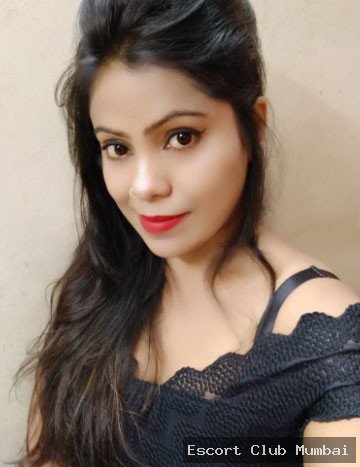 Riya Desai - Premium Escort in Kharghar