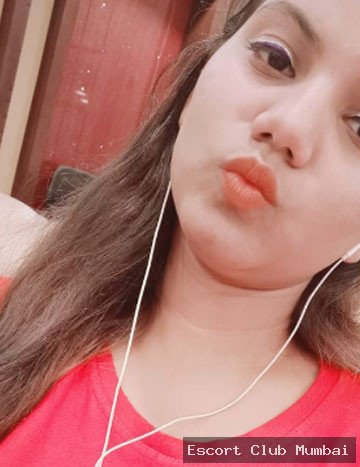 Anjali Nair - Premium Escort in Powai
