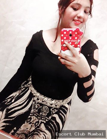 Tina Patel - Premium Escort in Andheri